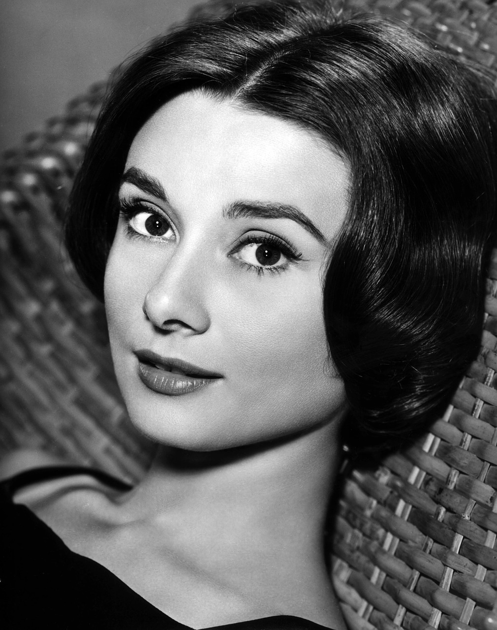 Dream Meaning of a Renowned Woman