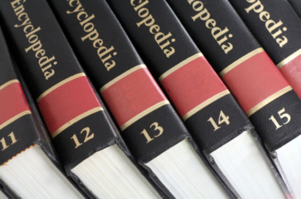 Dream Meaning of an Encyclopedia