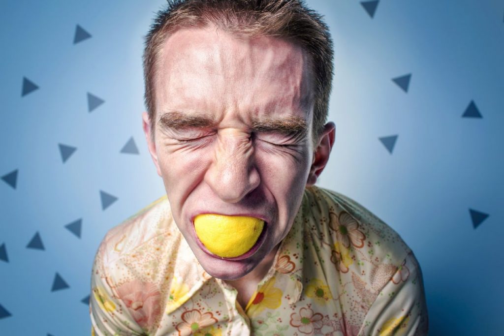 Dream Meaning of Eating Lemon